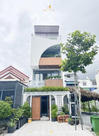 THINH HOUSE