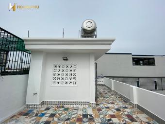 DUNG HOUSE