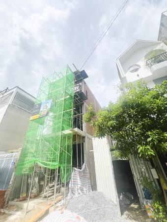 DONG HOUSE