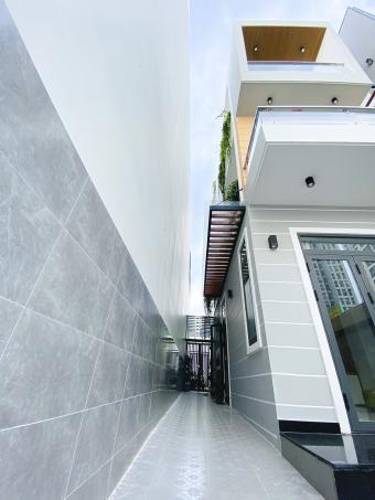 TAM HOUSE