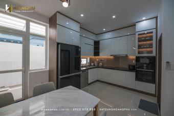 NHAN HOUSE