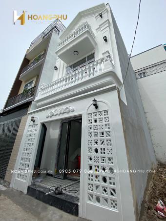DUNG HOUSE