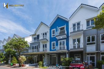NHAN HOUSE
