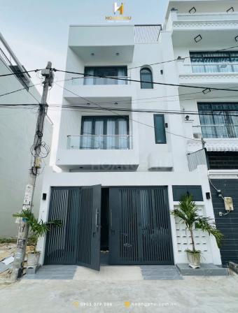 PHONG HOUSE