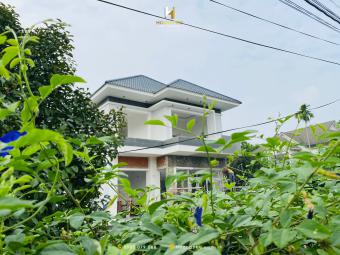 LAM VILLA