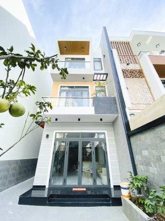 TAM HOUSE