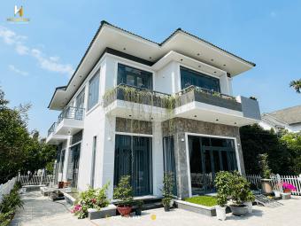 LAM VILLA