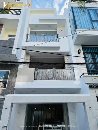 QUANG HOUSE