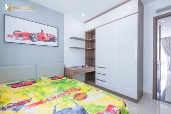 NHAN HOUSE