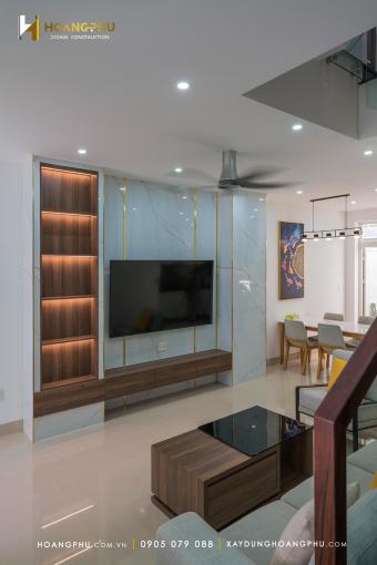 NHAN HOUSE