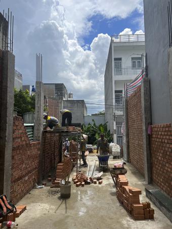 DONG HOUSE