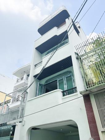 GIANG HOUSE