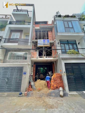 QUANG HOUSE